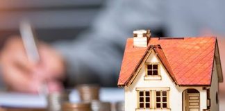 Gayrimenkul yatırım sektöründe finansal sürdürülebilirliğin sağlanması, doğru muhasebe uygulamalarının benimsenmesiyle yakından ilişkilidir. Özellikle GYO, amortisman, gayrimenkul yatırımı ve finansal raporlama süreçleri, şirketlerin mali tablolarının sağlıklı bir şekilde hazırlanmasında önemli rol oynar. Gayrimenkul Yatırım Ortaklıkları, portföylerinde bulunan varlıkları etkin şekilde yönetirken muhasebe standartlarına uygun hareket etmek zorundadır. Bu nedenle amortisman süreci yalnızca teknik bir muhasebe işlemi değil, aynı zamanda şirketlerin finansal performansını doğrudan etkileyen önemli bir unsur olarak öne çıkmaktadır. Konulu bir haber görseli.