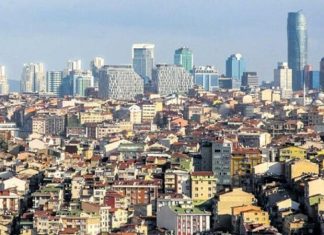 GYO Stratejik Planlama Gayrimenkul Yatırım Ortaklıkları (GYO), uzun vadeli büyüme hedeflerine ulaşabilmek için kapsamlı ve doğru oluşturulmuş stratejik planlama süreçlerine ihtiyaç duymaktadır. Gayrimenkul sektöründe değişen ekonomik koşullar, yatırımcı beklentileri, şehirleşme hareketleri ve piyasa dinamikleri, şirketlerin gelecek hedeflerini belirlerken daha detaylı analizler yapmasını zorunlu hale getirmektedir. Konulu bir haber görseli.